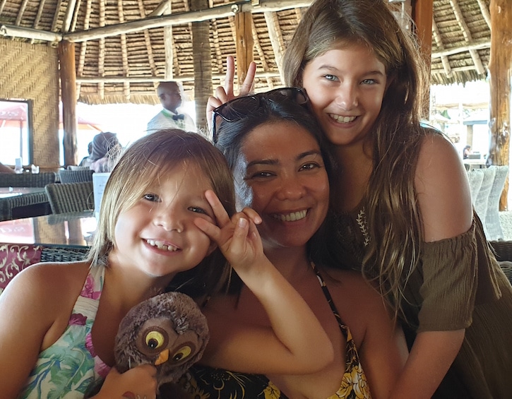 overseas singaporean mama demelza Thoegersen with her two daughters