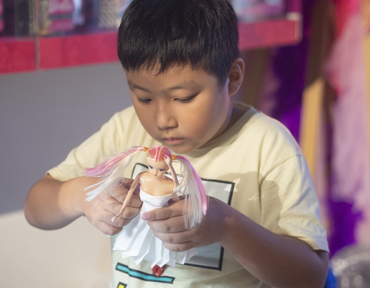 mint museum of toys make and play doll couture