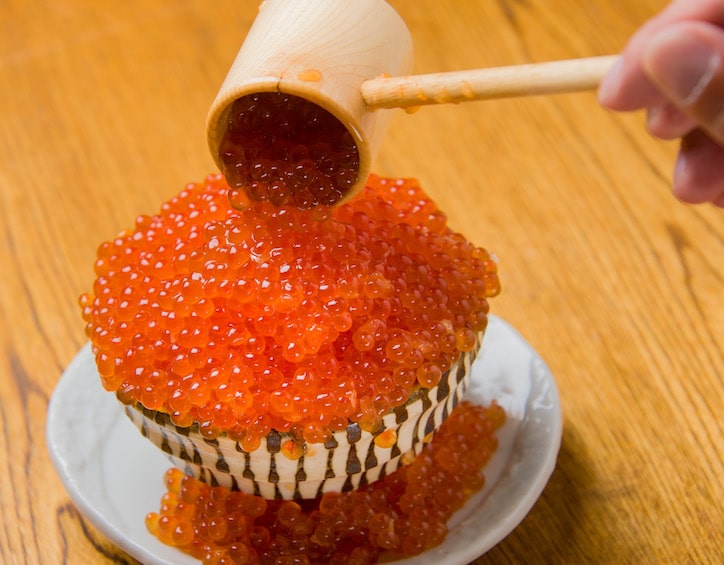 Amazing Hokkaido's Bursting Salmon Rose rice bowl 