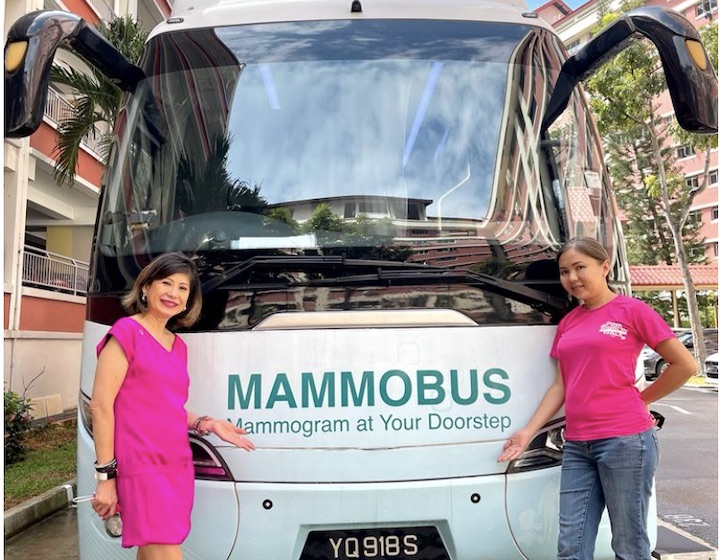breast cancer awareness mammobus