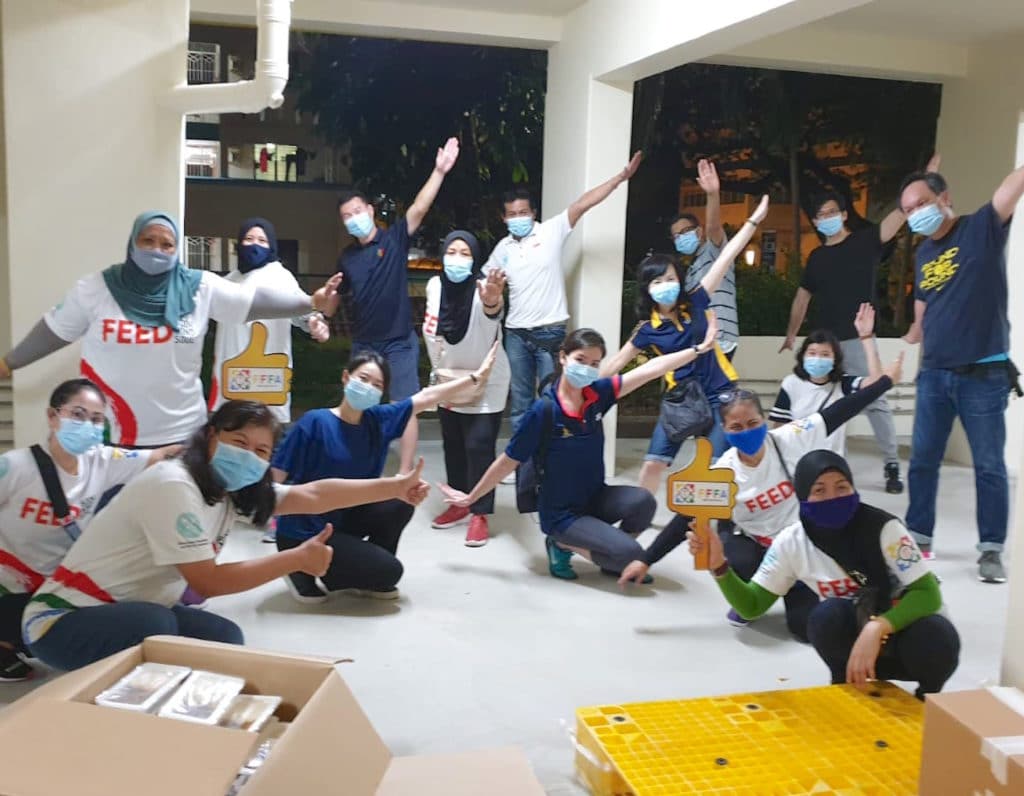 volunteer-in-singapore-charities-kids-min