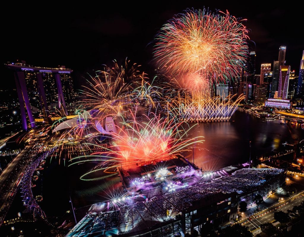 singapore fireworks marina bay nye 2020