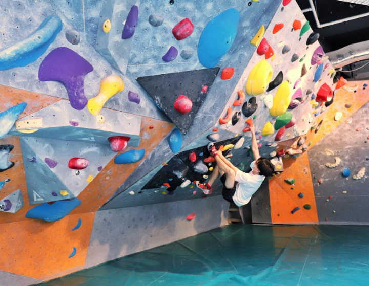 rock climbing and bouldering gym singapore - Climb Central