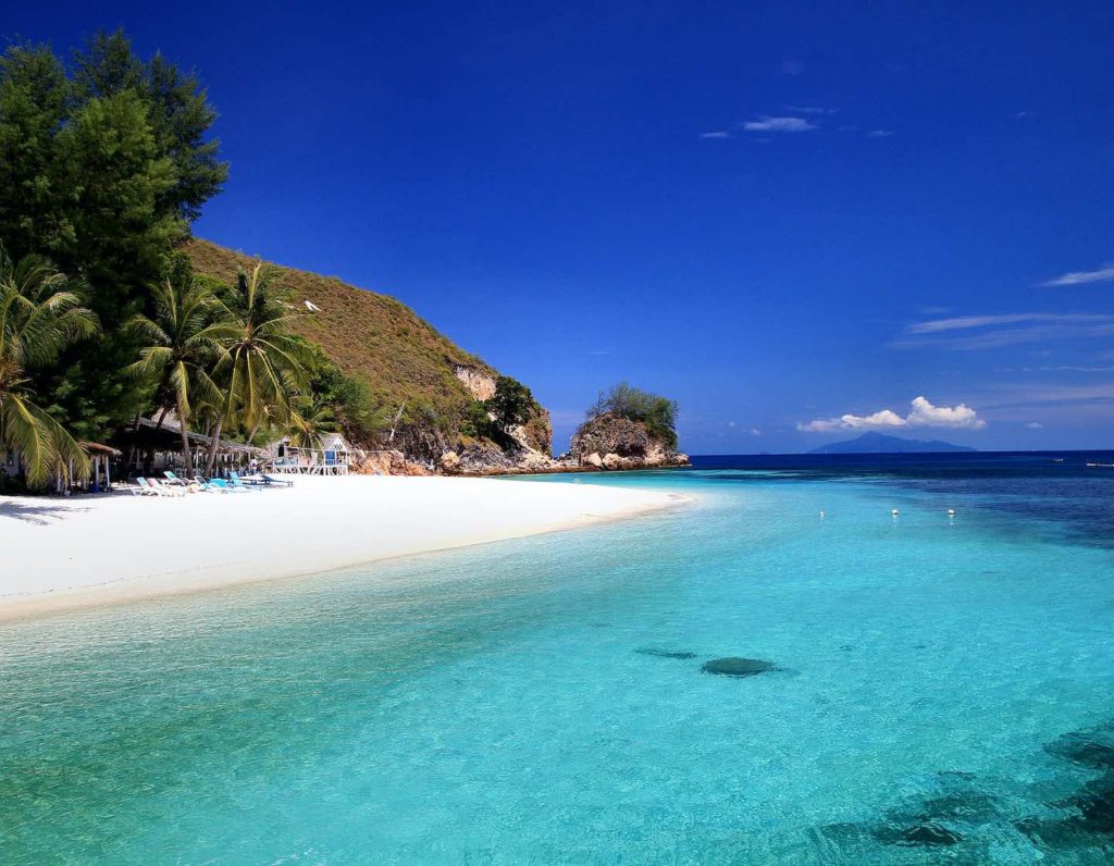 rawa island resort review turquoise sea white sand