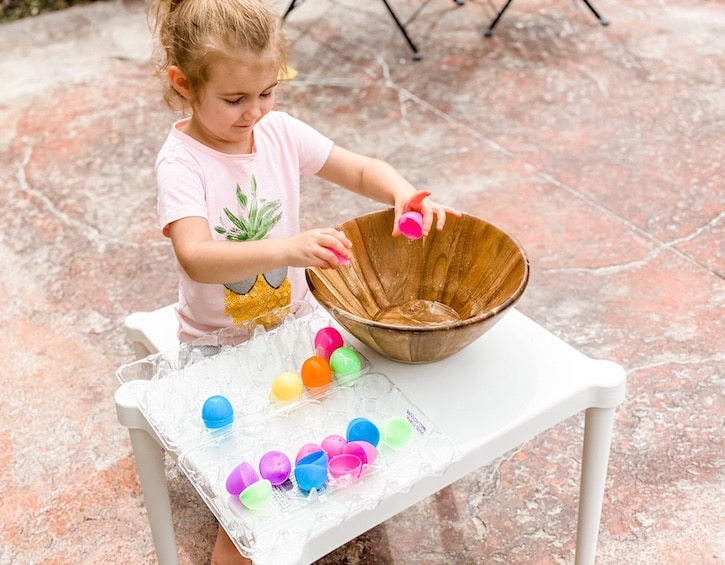 indoor-activities-for-toddlers-singapore-animal-rescue-Egg-Crack-activity
