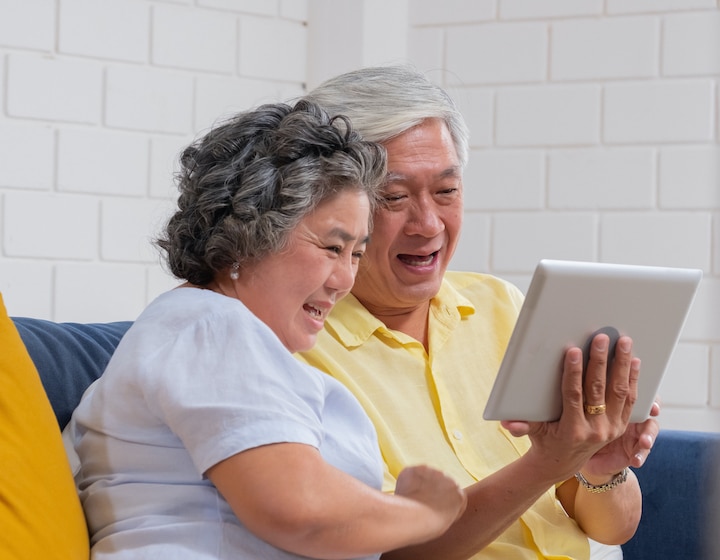 long distance bonding with grandparents video chat