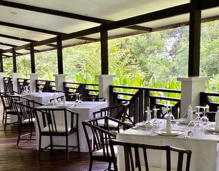 tamarind hill restaurant labrador park