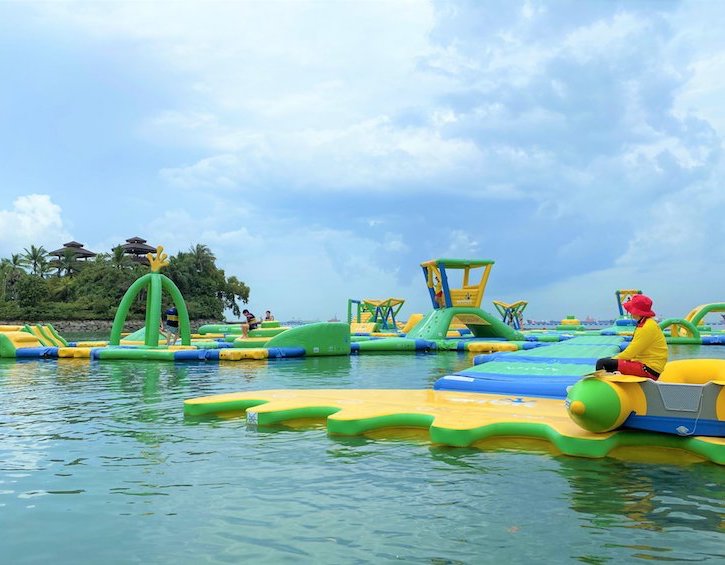 here's what to know for kids at new HydroDash singapore floating obstacle water park in Sentosa 