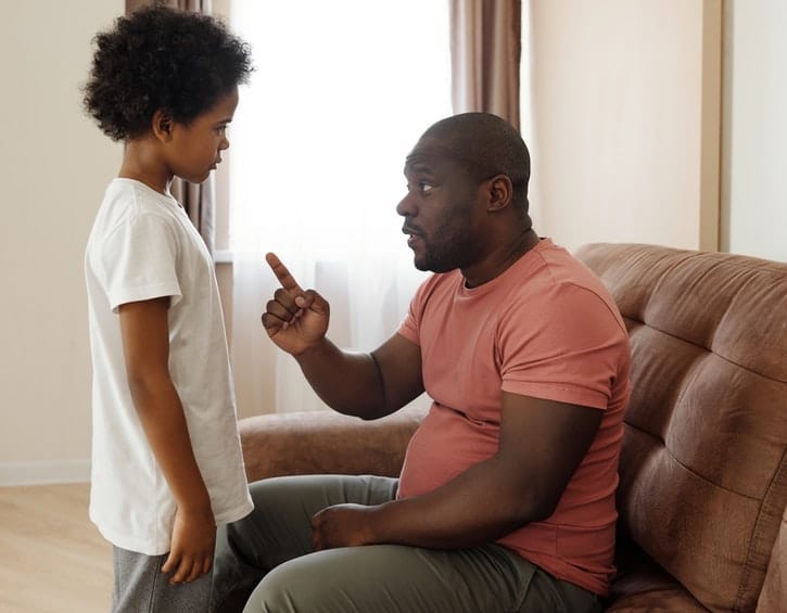 dad scolding daughter 7 Mistakes Parents Make When Dealing with Their Daughter’s Education