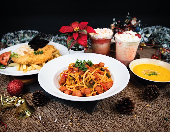 Festive Dining at Good Old Days - One Faber Group Mastercard Christmas Promotions