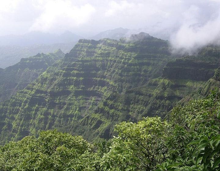 Mahabaleshwar hill station mumbai