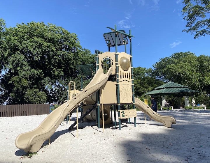labrador park playground