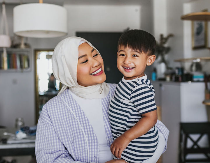 fluff-bakery-syaira-adoption-induced-lactation-breastfeeding-playing-kitchen