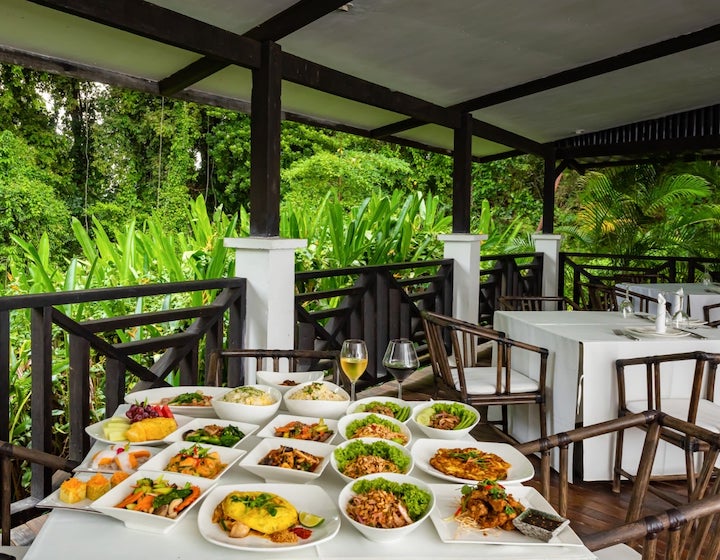 alfresco dining singapore outdoor dining singapore tamarind hill