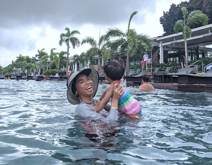 marina bay sands review infinity pool