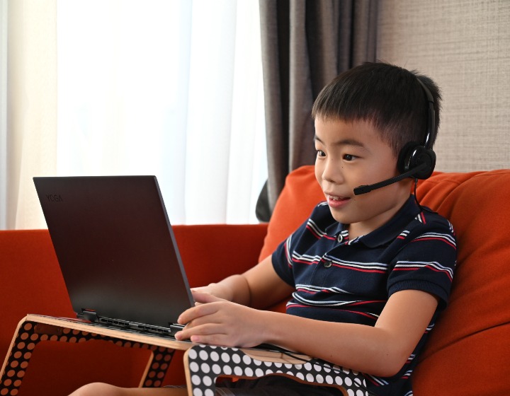online tuition singapore - Child at EDOOVO enrichment classes