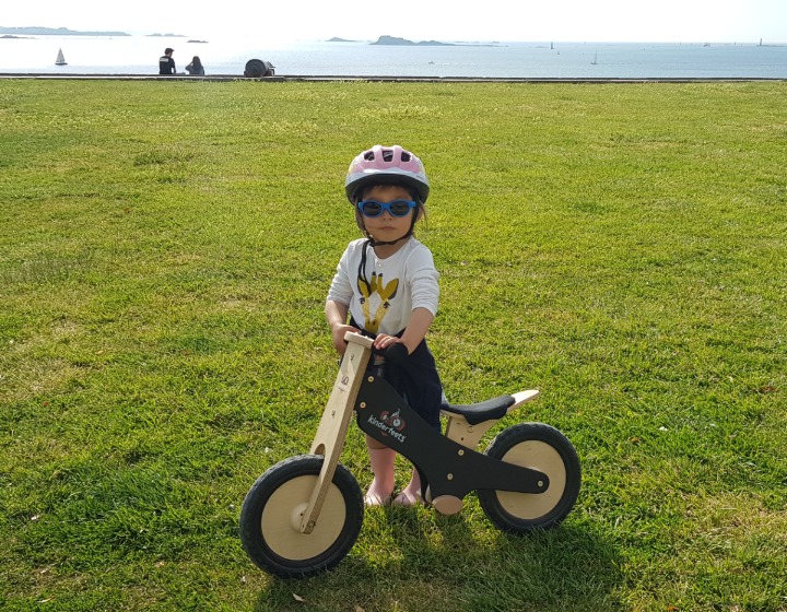 Singaporeans Abroad - Chelsey Tang daughter bicycle