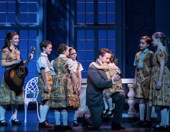 theatre singapore musical singapore the sound of music singapore 2022
