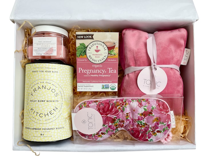 newborn baby gift box arlou rose