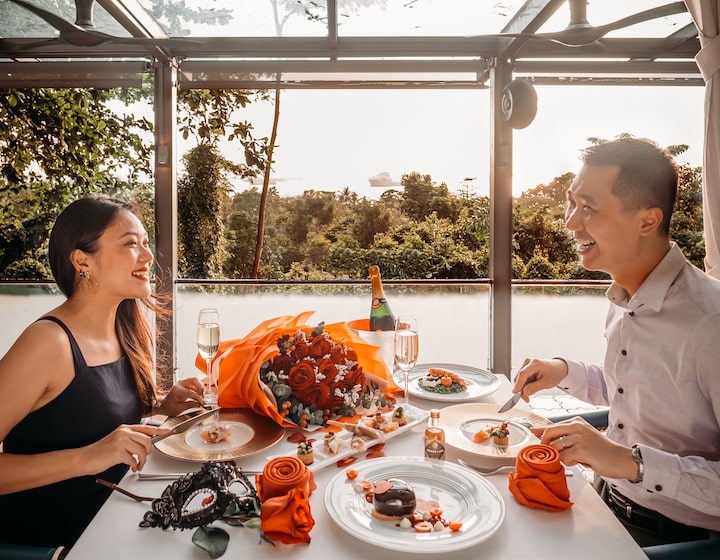 Romantic Restaurants in Singapore the cliff sofitel sentosa