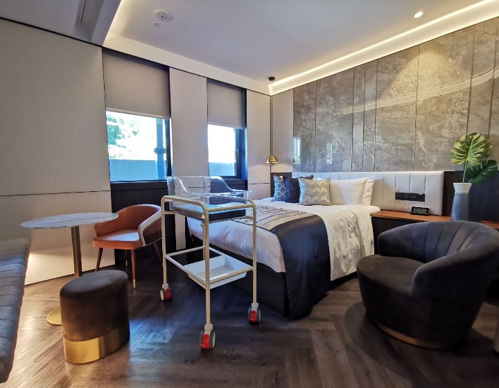 kai suites confinement centre singapore where Kai Suites rooms where baby can room with mum
