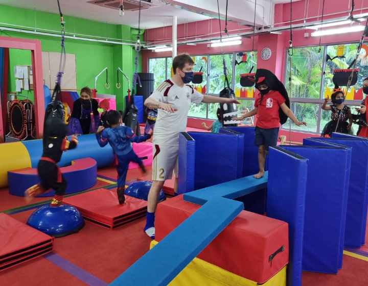 kids birthday party in singapore indoor venues - Kinder Class