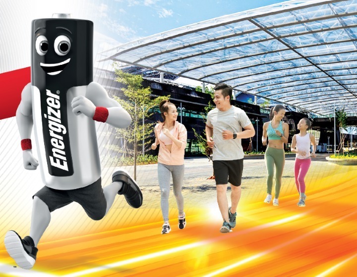 Energizer Fitness Fiesta Mascot and People Running
