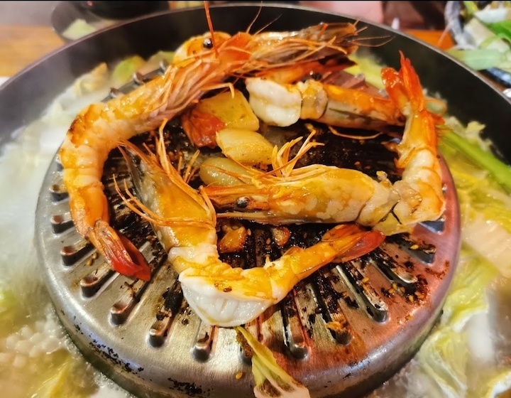 Mookata Singapore Kin Tub Thai Mookata BBQ Steamboat Food on Grill