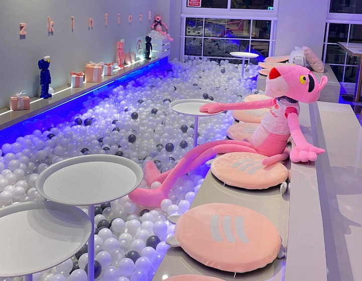 kid friendly restaurants and cafes singapore ball pit in kid friendly smile dessert cafe 