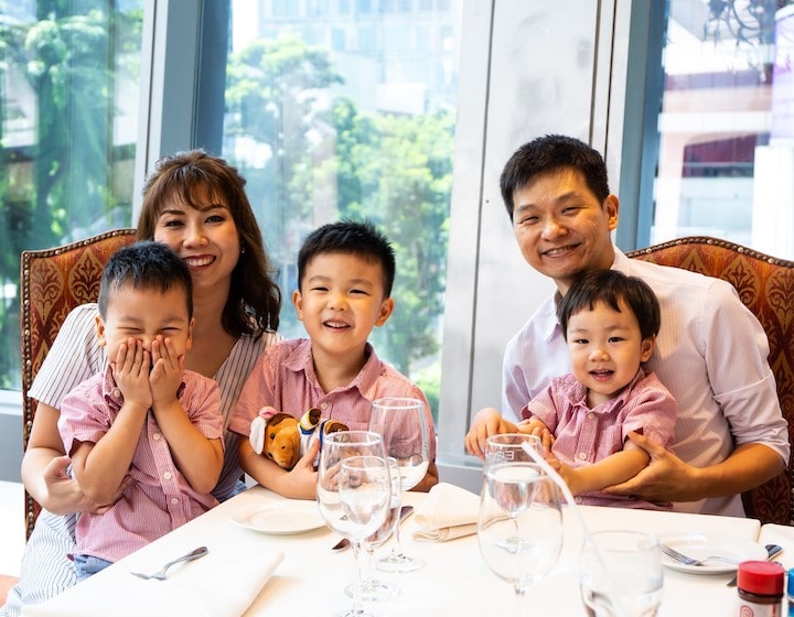 fathers day 2023 singapoe lawrys mandarin gallery