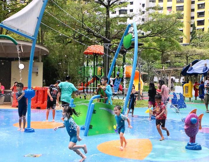 water playground singapore jelutung harbour park