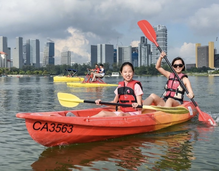 kayaking in singapore with kids - where to rent kayaks and where to do kayak tours