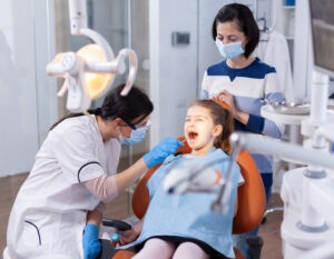 Where to Find A Paediatric Dentists & Family Dental Clinics in Singapore - dentists near me