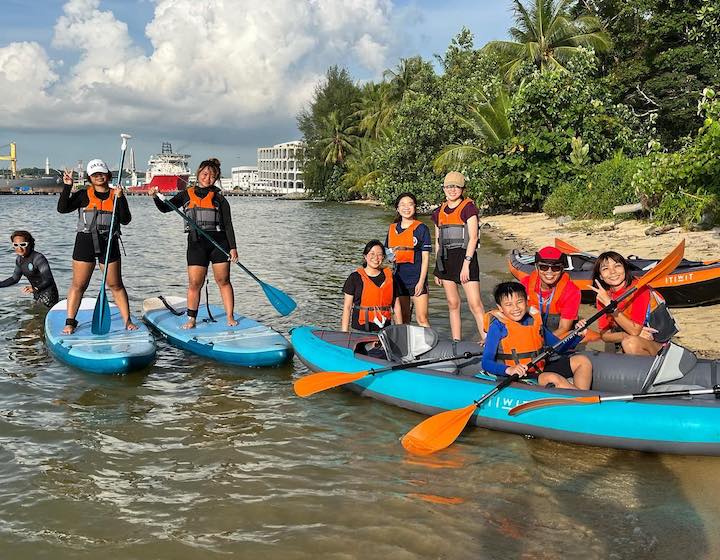 kayaking singapore adventure paddlers 