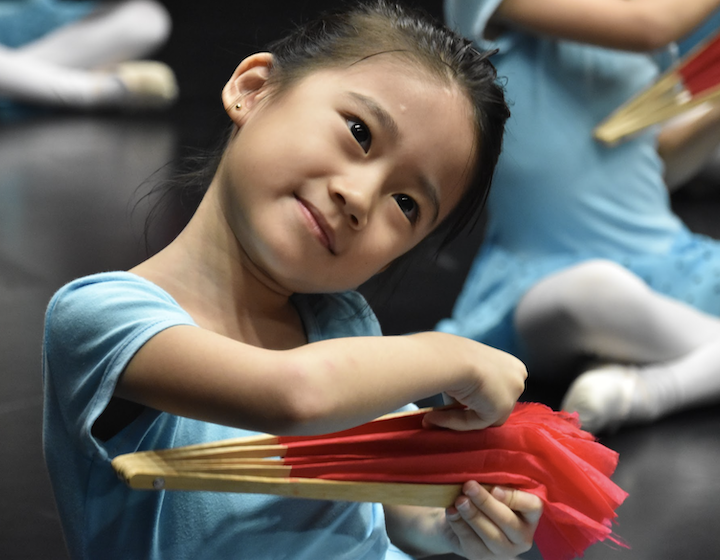 Chinese dance singapore - SCDT Class