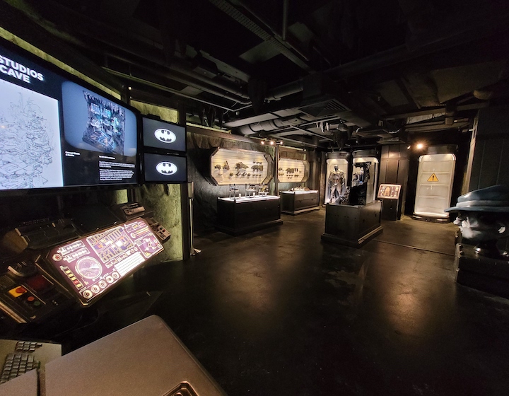 free museum singapore – kid-friendly museum batcave – XM Studios