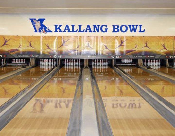 bowling in Singapore kallang bowl