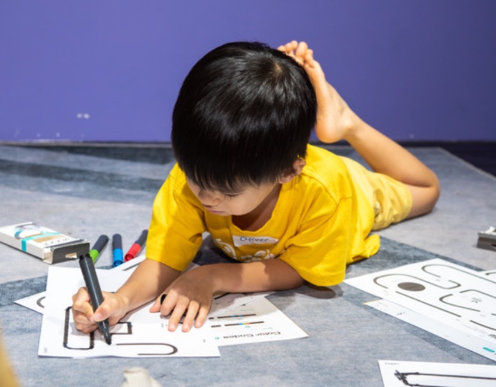 holiday kids camps singapore - Newtonshow Multi-Activity Camp