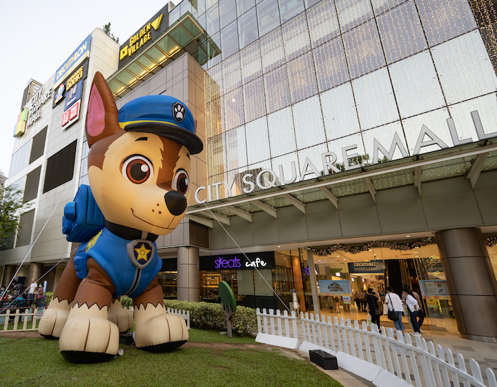 mall shows in Singapore with Chase inflatable from Paw Patrol