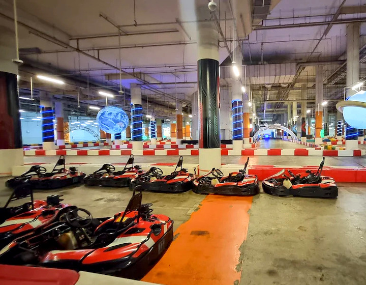 Go-Karting in Singapore at KF1 Superkarts Underground Circuit