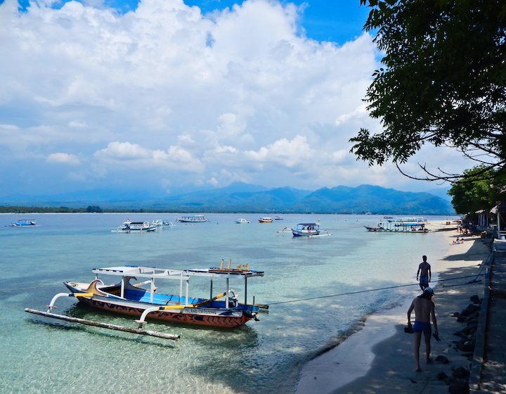 Lombok Travel Guide where to sty with kids and best snorkelling in gili 