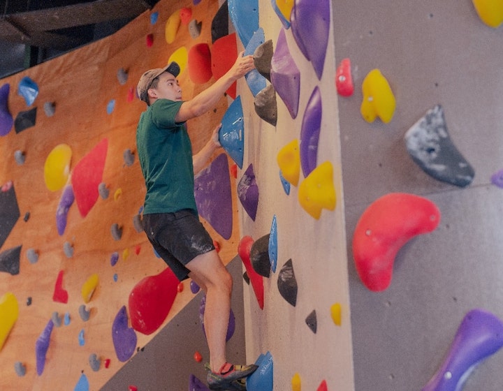 bouldering gym singapore project send esplanade