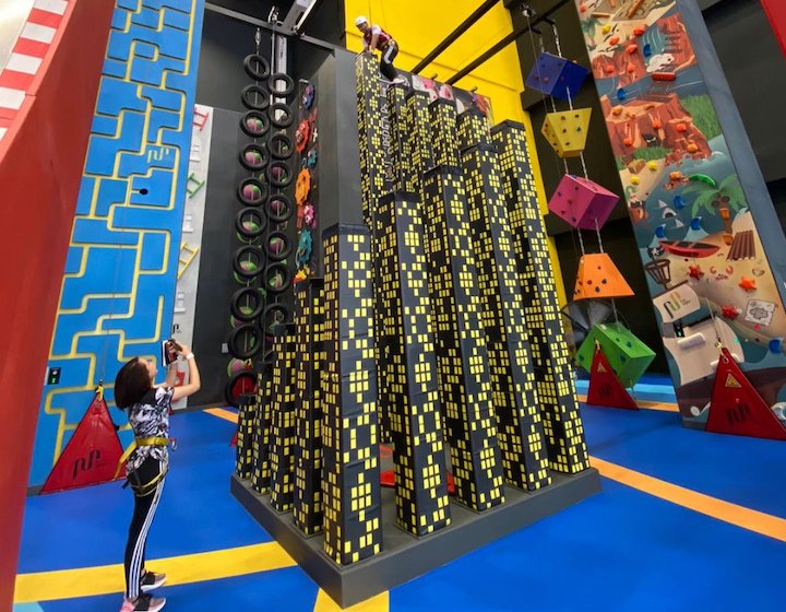 fun team bonding activities Singapore Adventure HQ