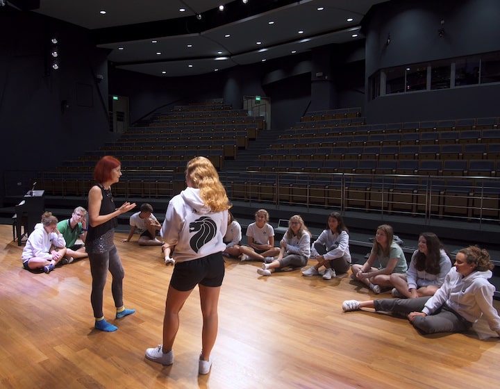 gess international school german theatre