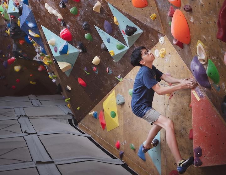 rock climbing bouldering singapore kinetics climbing