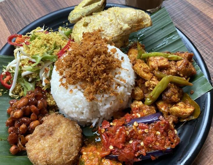 halal restaurants singapore pu3 nasi ambeng
