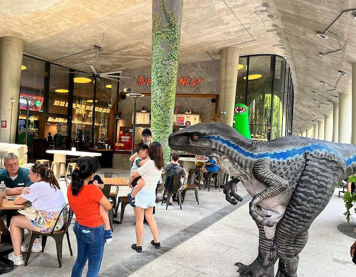dinosaurs at new jurassic nest food hall