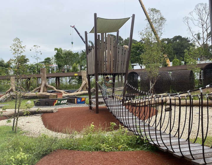 Bird Paradise: Jurong Bird Park singapore Highlights, Ticket Promotions & Playgrounds