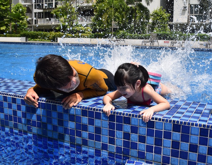 swimming lessons singapore swimray