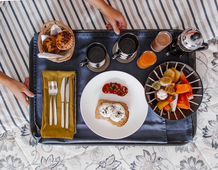Singapore Father's Day 2024 - brekkie in bed gift idea